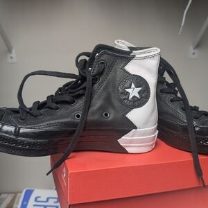 Women's Chuck 70 Mission-V-H